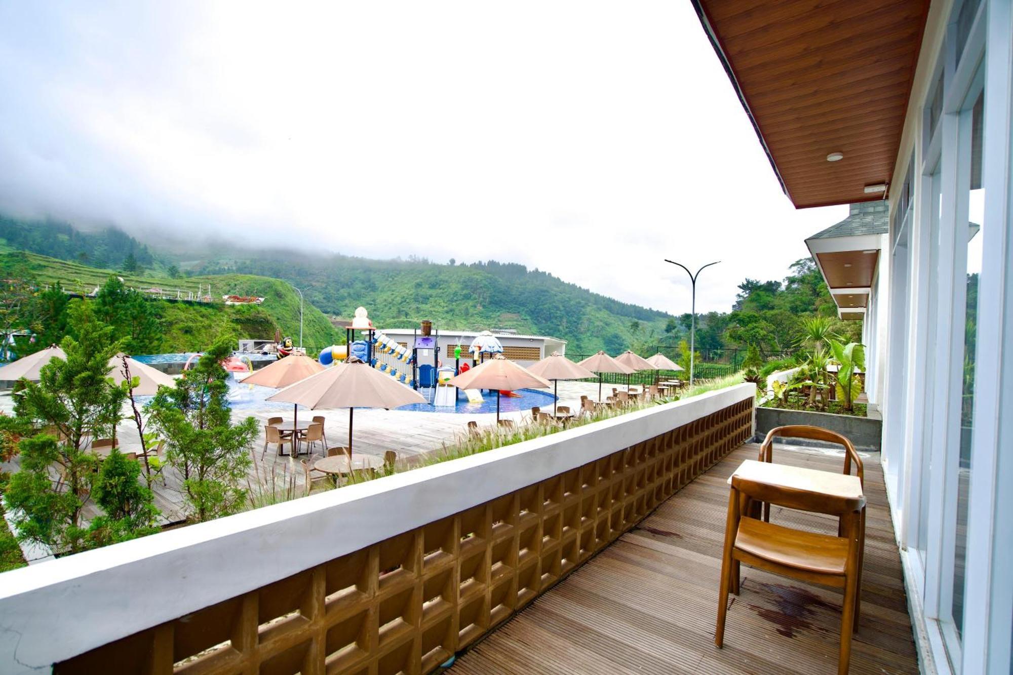 Lodge Gulala Azana & Guci *